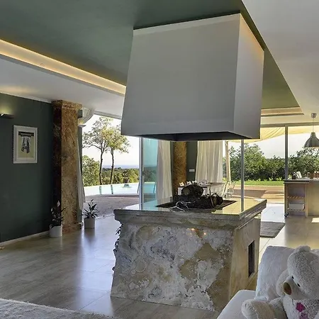 Adriana Holiday home
